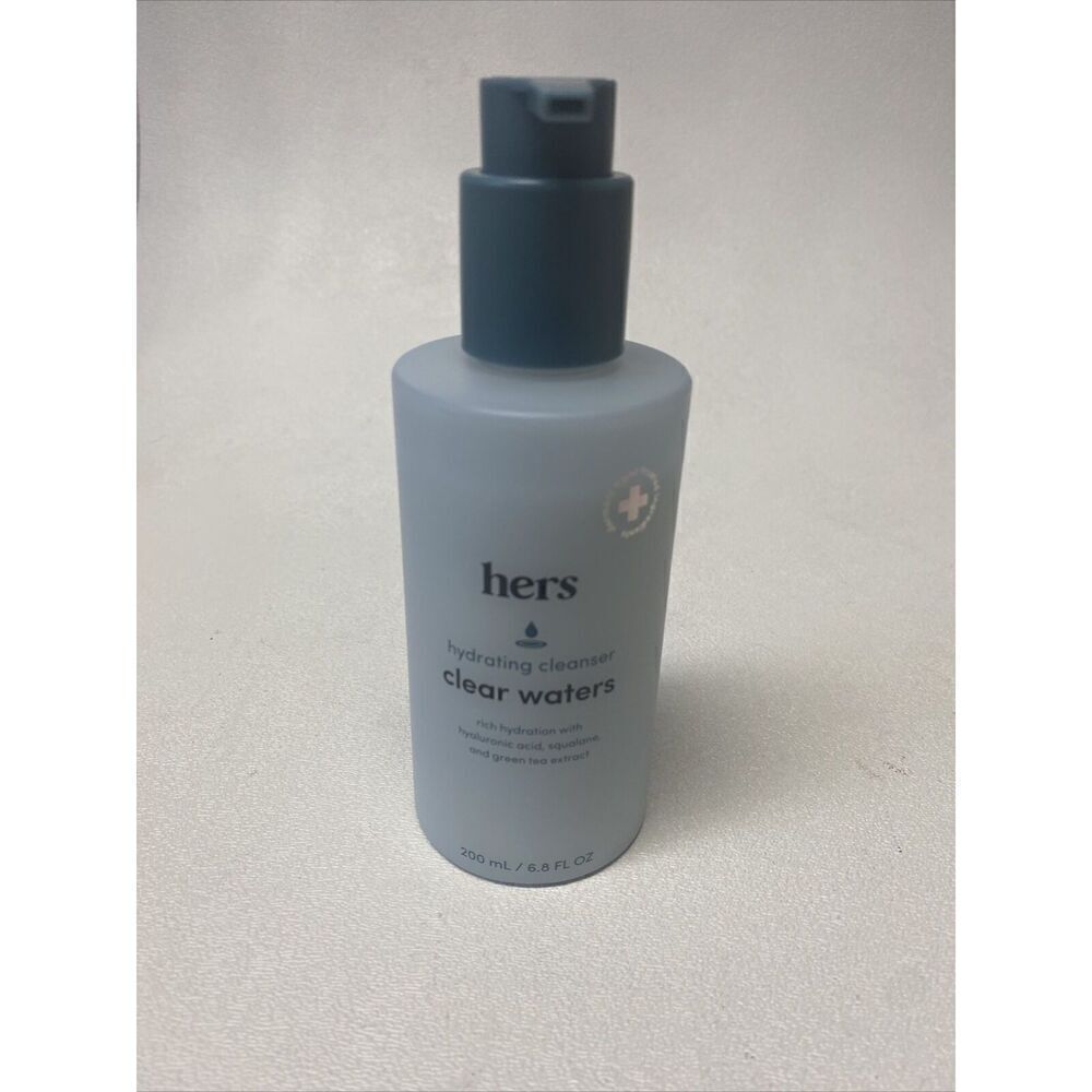 Her hydrating cleanse clear water 6.8 oz ph-balanced for a gentle cleanse. NEW
